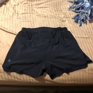 Men’s Medium Black LuLu Lemon Shorts